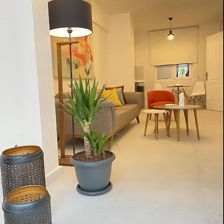 아파트 Ezgi's With Private Garden In 말마리스